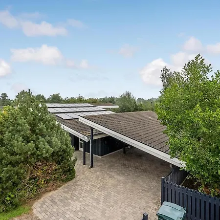 Lovely In Vaeggerlose With Sauna Casa vacanze Bøtø By